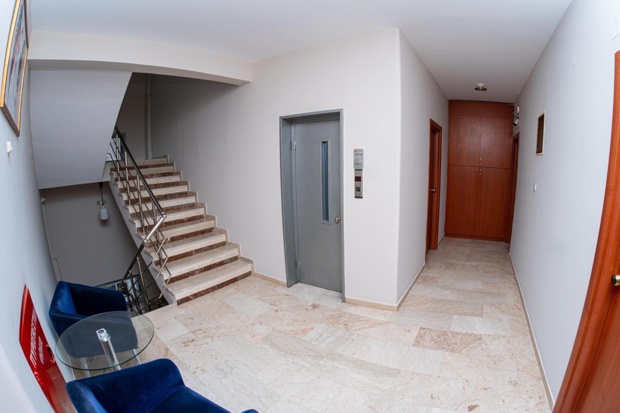Hotel Ena Loutra Ipatis Exterior foto